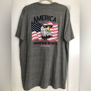 Burlebo America Knows How to Party Short Sleeve T-Shirt Gray Men’s XL